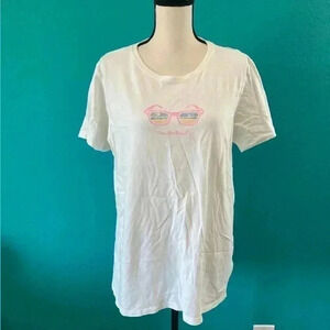 Life is good 100% cotton white top in size xl